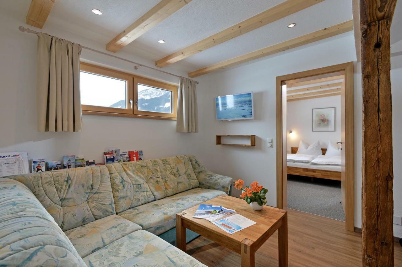 Haus Erika Apartment Brixen im Thale Bagian luar foto